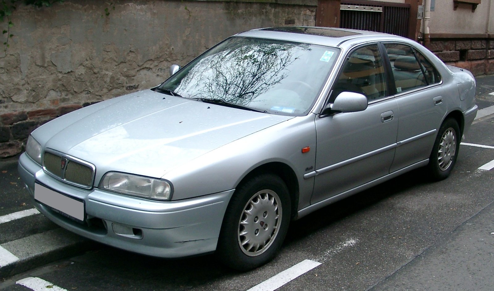 Rover 600