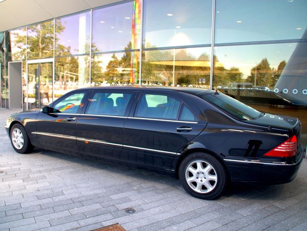 Mercedes-Benz 600 SE