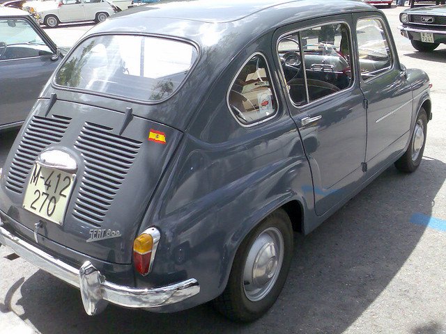 SEAT 800 photo