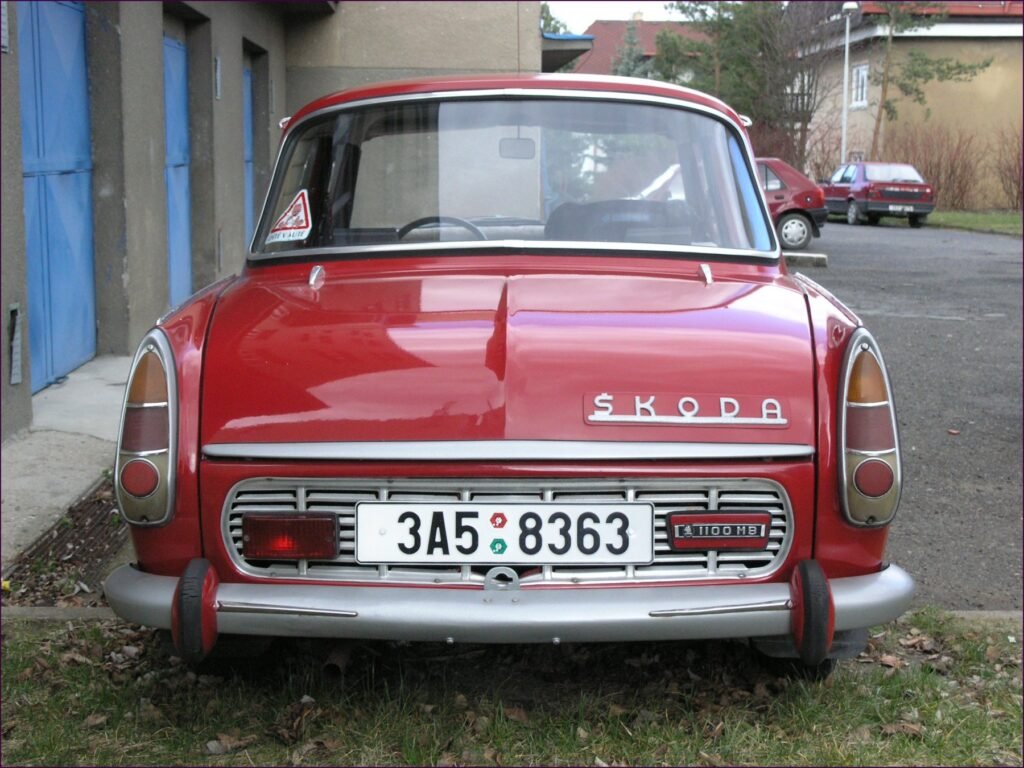 Škoda 1100 MB photo