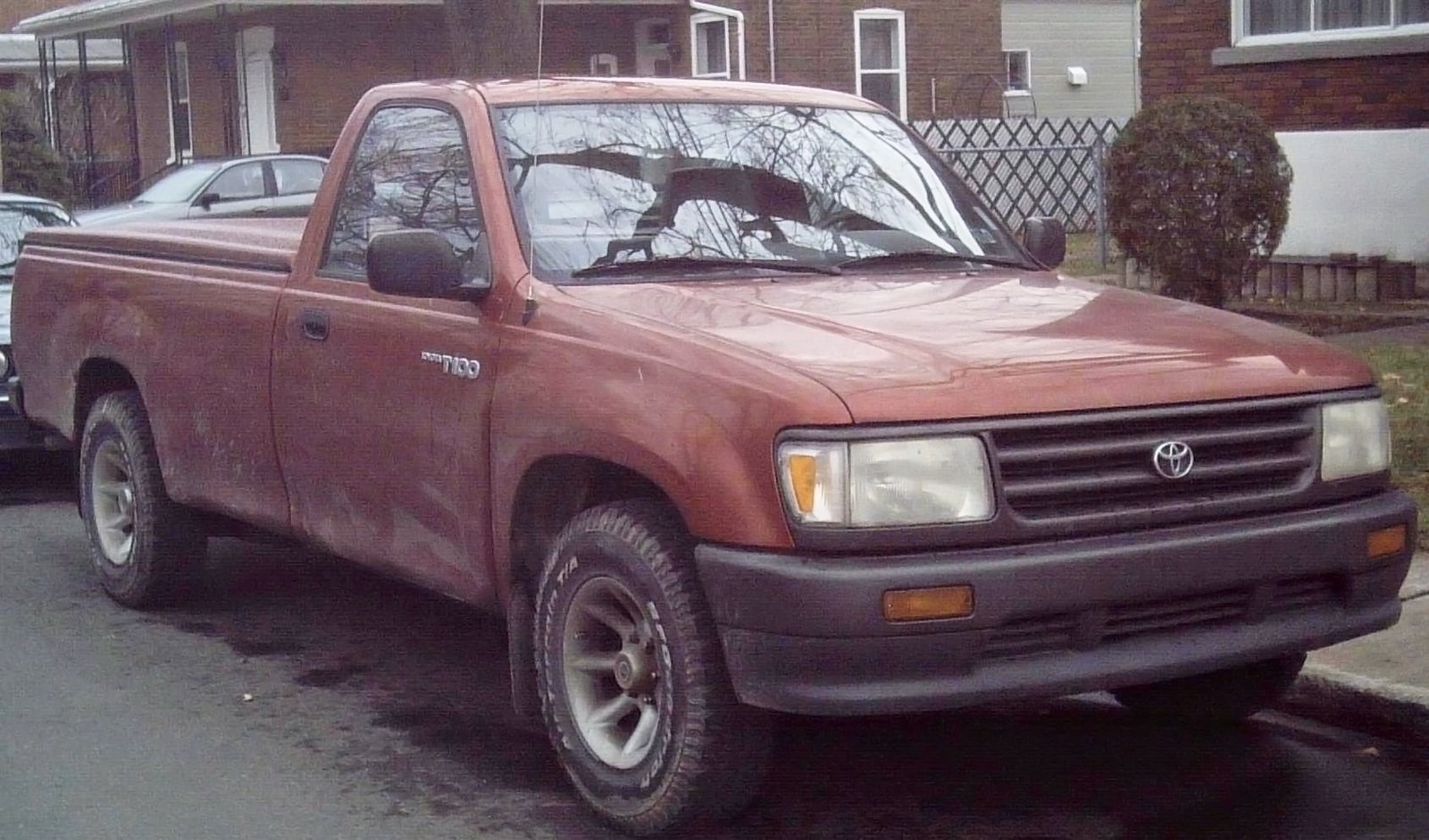 Toyota T100
