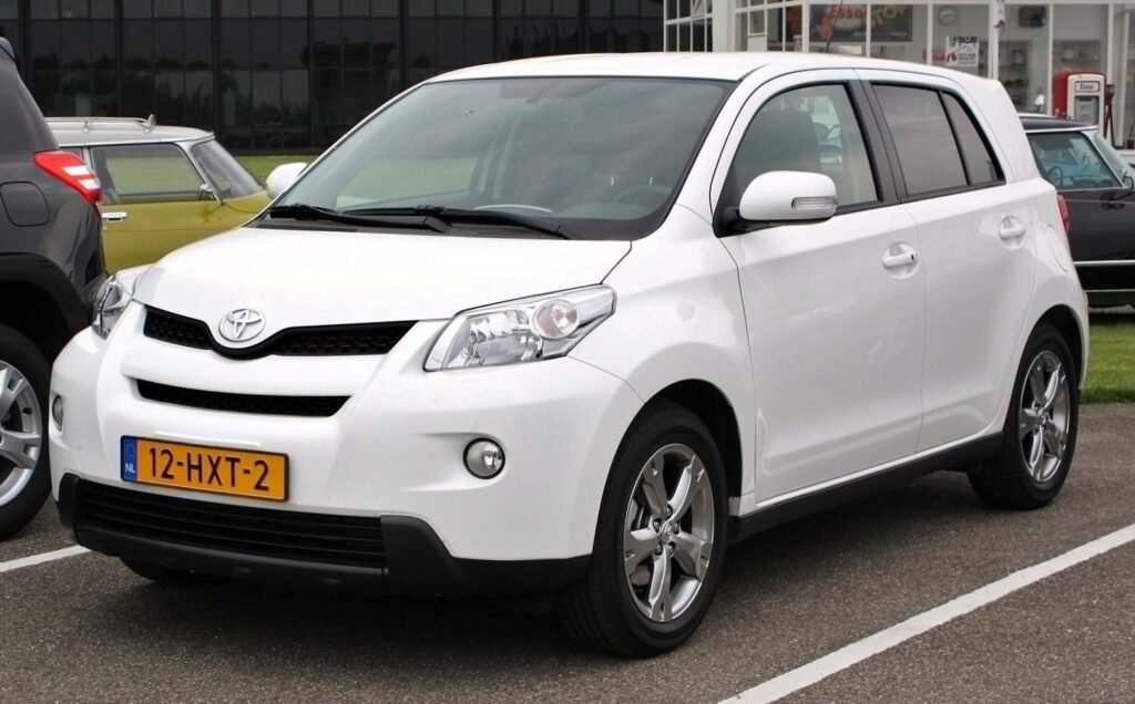 Toyota Urban Cruiser photo