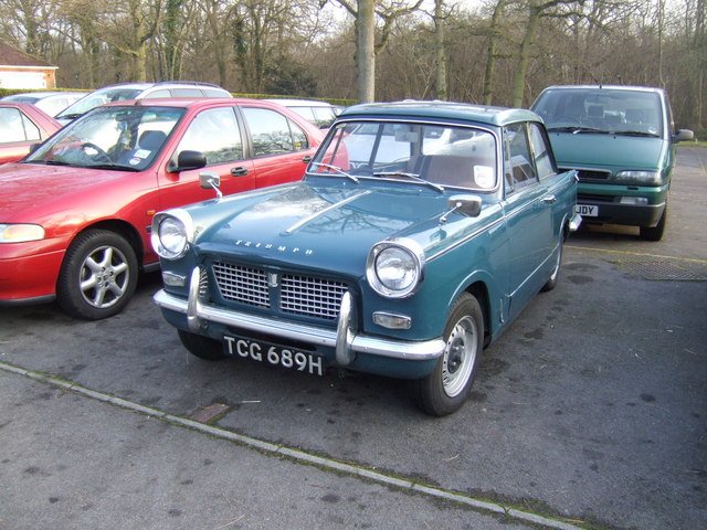Triumph Herald 1200 photo
