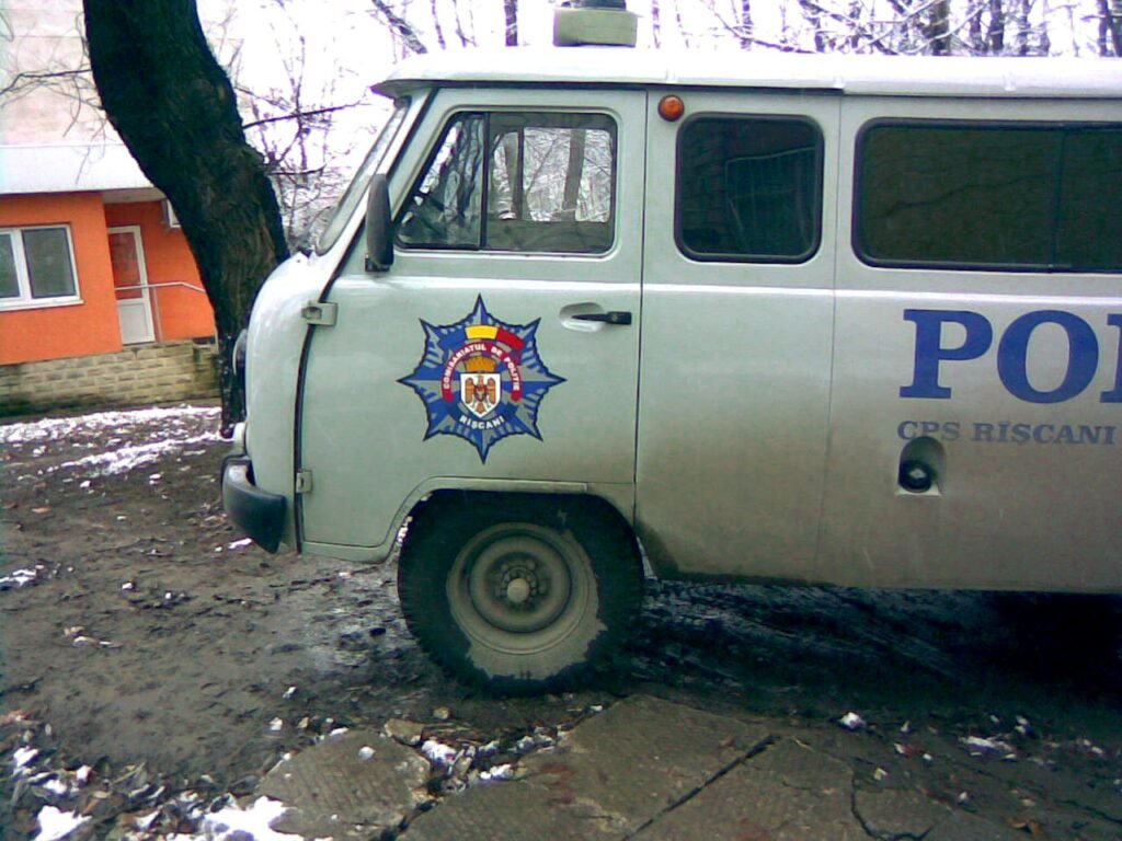 UAZ 3909 photo