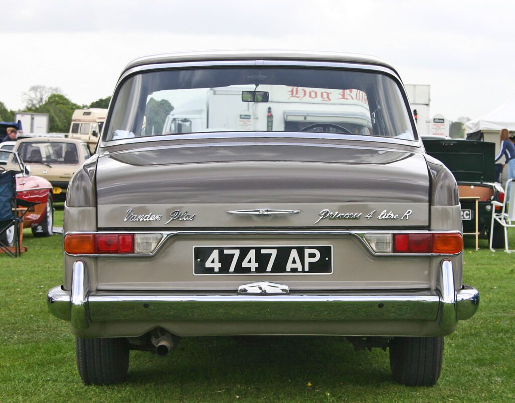 Vanden Plas Princess 4 Litre R photo