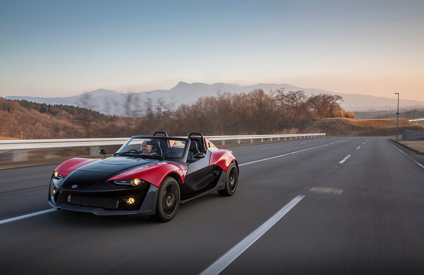 Zenos E10
